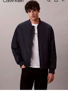 Calvin Klein Twill Nylon Bomber Jacket Black Minimalist Water Resistant Men’s M